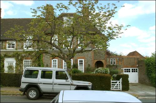 20 Heathgate a